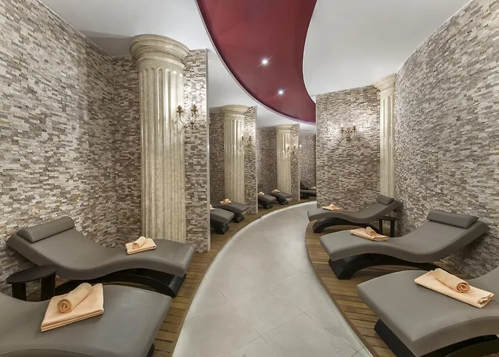 Akrones Thermal Convention Sport Afyonkarahisar